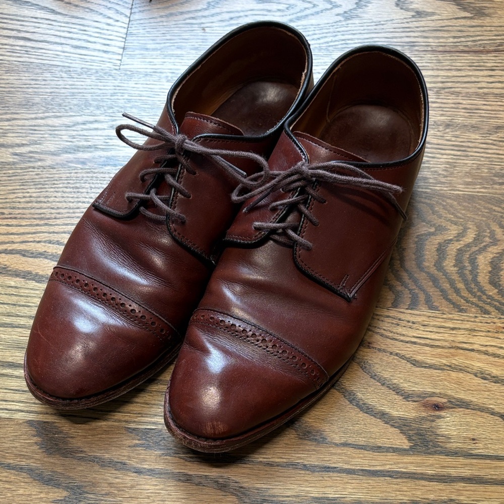 Allen Edmunds Oxblood Leather Men's Oxfords, 9.5 EEE